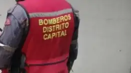 Hombre de 40 años cae al vacío en la estación del Metro La Bandera