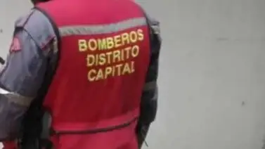 Hombre de 40 años cae al vacío en la estación del Metro La Bandera Hombre de 40 años cae al vacío en la estación del Metro La Bandera