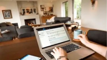 Ofrecen trabajo remoto en Michigan a personas que hablen español por 56 dólares la hora Ofrecen trabajo remoto en Michigan a personas que hablen español por 56 dólares la hora