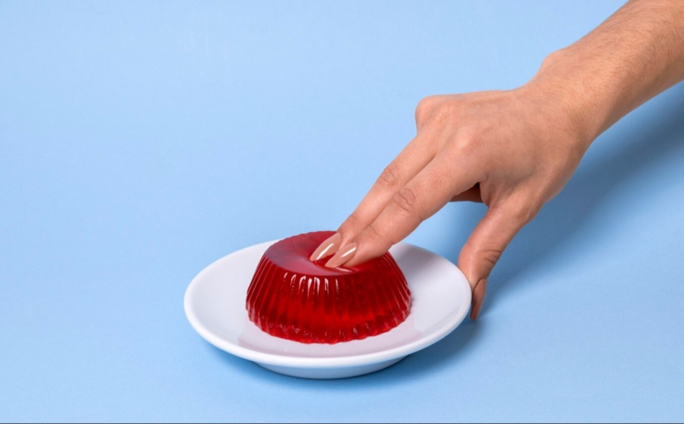 Entérate por qué comer gelatina ayuda a combatir el envejecimiento Entérate por qué comer gelatina ayuda a combatir el envejecimiento