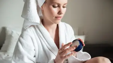 Así puedes preparar bótox casero de gelatina y jengibre para hidratar la piel Así puedes preparar bótox casero de gelatina y jengibre para hidratar la piel