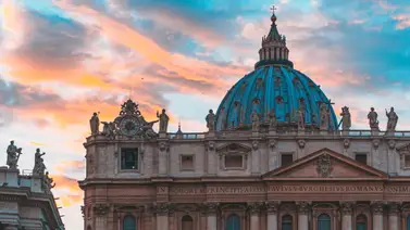 Raffaella Petrini: la mujer que ahora custodia los secretos mejor guardados del Vaticano Raffaella Petrini: la mujer que ahora custodia los secretos mejor guardados del Vaticano