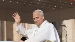 Papa León XIV lanza dura advertencia desde el Vaticano este domingo: sigamos rezando por la paz