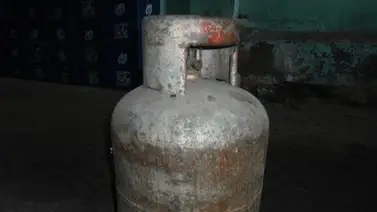 Amenazó a la policía con hacer estallar una bombona de gas: iban a detenerlo por violencia doméstica Amenazó a la policía con hacer estallar una bombona de gas: iban a detenerlo por violencia doméstica