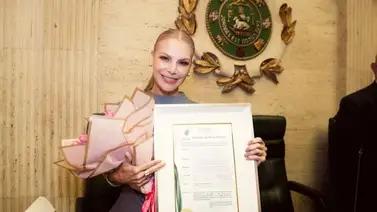 ¡Tendrá una calle con su nombre! Olga Tañón recibe gran homenaje en Puerto Rico ¡Tendrá una calle con su nombre! Olga Tañón recibe gran homenaje en Puerto Rico