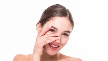 Despídete de las ojeras con esta hortaliza que siempre tienes en casa: así debes utilizarla Despídete de las ojeras con esta hortaliza que siempre tienes en casa: así debes utilizarla