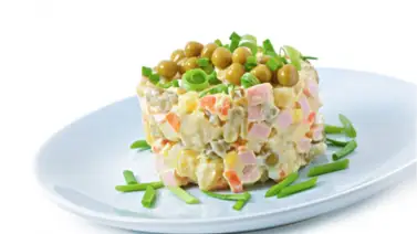 El secreto del sabor tradicional: cómo preparar la ensalada de gallina perfecta El secreto del sabor tradicional: cómo preparar la ensalada de gallina perfecta