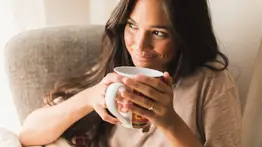 Te relevamos el secreto para conciliar el sueño de forma perfecta: pocos conocen el poder relajante de esta milagrosa infusión