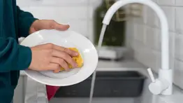 El mejor método para limpiar los platos: consigue mayor higiene y durabilidad en tus utensilios de cocina 