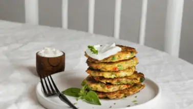 Cenas nutritivas y económicas: así podrás preparar en casa tortitas de verdura con atún económicas y en pocos pasos Cenas nutritivas y económicas: así podrás preparar en casa tortitas de verdura con atún económicas y en pocos pasos