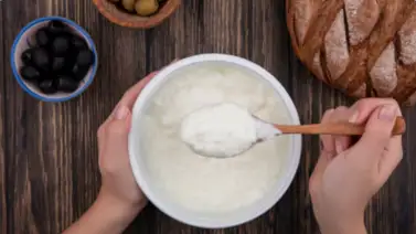 El renacimiento del yogur natural: un aliado esencial contra la inflamación y el desgaste muscular El renacimiento del yogur natural: un aliado esencial contra la inflamación y el desgaste muscular