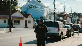 Mató a tiros a su hermano tras discusión: vecinos presenciaron el crimen