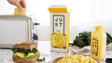 Bodegueros de Nueva York proponen usar huevos líquidos en sándwiches: así quedaría el precio