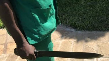 Hombre ataca a su sobrina con un machete durante arranque de ira: Lo detienen en Carabobo