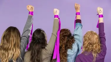 2001online - Global - Día Internacional de la Mujer 2001online - Global - Día Internacional de la Mujer