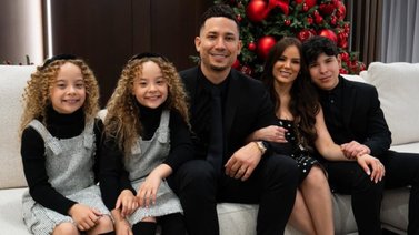 Hijas gemelas de CarGo viven momento inolvidable junto a Shakira