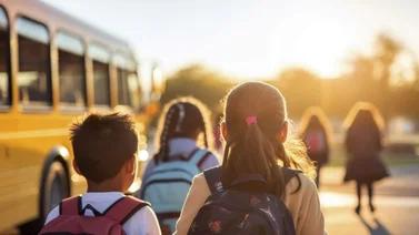 Jornada escolar de 4 días en Texas: cómo funcionarán los horarios de clases