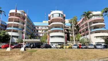 Pacientes ya disponen de un resonador magnético de última generación en el Hospital Clínico Universitario: Fotos Pacientes ya disponen de un resonador magnético de última generación en el Hospital Clínico Universitario: Fotos
