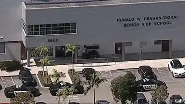 Emergencia: Evacuan escuela en Miami tras amenaza de bomba Emergencia: Evacuan escuela en Miami tras amenaza de bomba