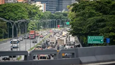 Anuncian cierre parcial en el viaducto de la Autopista Gran Cacique Guaicaipuro: los trabajos serán por 5 días Anuncian cierre parcial en el viaducto de la Autopista Gran Cacique Guaicaipuro: los trabajos serán por 5 días