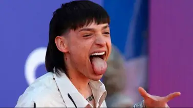 Peso Pluma confirma su nueva relación con emotivo mensaje : Me Derrito por ti Peso Pluma confirma su nueva relación con emotivo mensaje : Me Derrito por ti