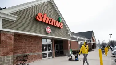 Shaw's Supermarket anuncia cierres y reubicación de empleados Shaw's Supermarket anuncia cierres y reubicación de empleados