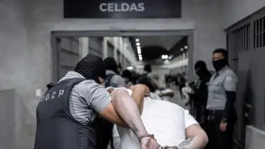 Exigen deportación de venezolano enviado a cárcel de El Salvador: recogen firmas en Margarita Exigen deportación de venezolano enviado a cárcel de El Salvador: recogen firmas en Margarita