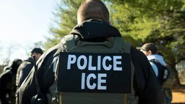 Hombre hispano finge ser agente del ICE: lo sentencian por suplantación de identidad Hombre hispano finge ser agente del ICE: lo sentencian por suplantación de identidad