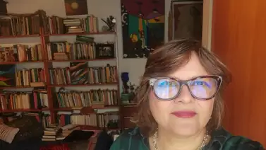 Kira Kariakin “Somos todos poetas de este país” Kira Kariakin “Somos todos poetas de este país”
