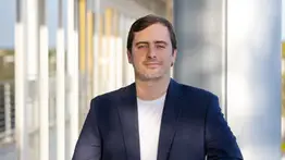 El venezolano Raúl Mendoza se consolida tras 10 años en el ámbito gerencial