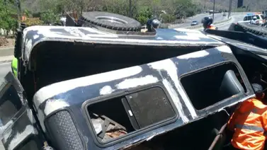 Volcamiento de un jeep deja 15 lesionados: chofer perdió control del vehículo en Petare Volcamiento de un jeep deja 15 lesionados: chofer perdió control del vehículo en Petare