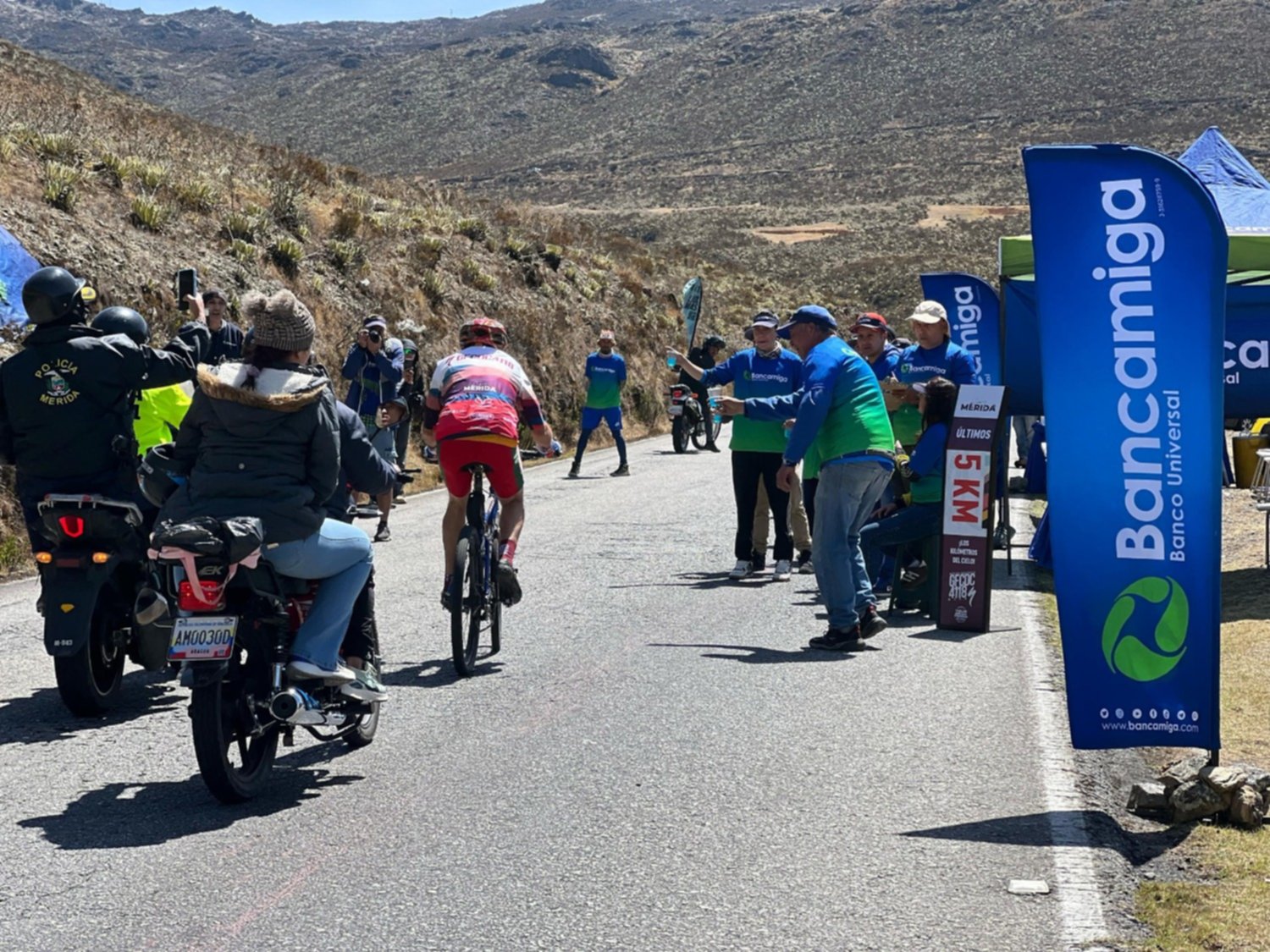 Gran Fondo Collado del Cóndor hace historia en el ciclismo nacional Gran Fondo Collado del Cóndor hace historia en el ciclismo nacional