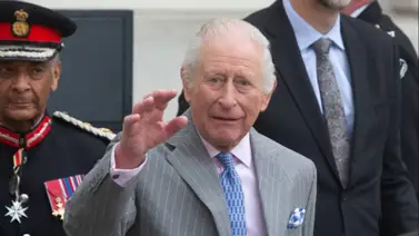 Hospitalizan al rey Carlos: sufre las secuelas del tratamiento contra el cáncer Hospitalizan al rey Carlos: sufre las secuelas del tratamiento contra el cáncer