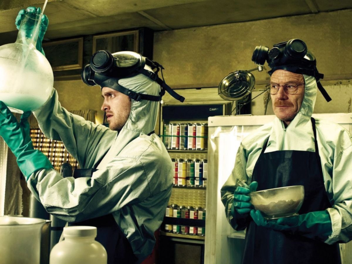 Detenido estudiante de química en Italia por fabricar metanfetaminas: se inspiró en la serie Breaking Bad Detenido estudiante de química en Italia por fabricar metanfetaminas: se inspiró en la serie Breaking Bad