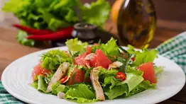 Como entrada, principal, plato único: prepara esta sencilla y saludable ensalada con menos de diez ingredientes