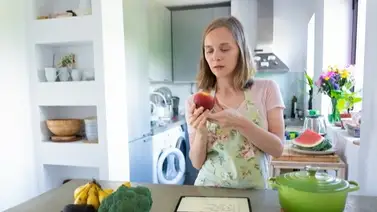 El secreto para reducir las células cancerígenas puede estar en tu cocina: Esto dice la ciencia sobre cambios de hábitos alimenticios El secreto para reducir las células cancerígenas puede estar en tu cocina: Esto dice la ciencia sobre cambios de hábitos alimenticios