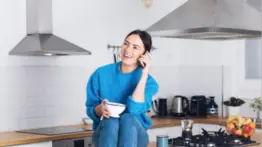 ¿Cómo mantener el aire limpio en tu cocina? Experto culinario alerta que la campana tradicional no hace todo el trabajo