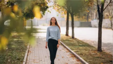 El código del paso firme: la diferencia entre desplazarse y transformar el organismo El código del paso firme: la diferencia entre desplazarse y transformar el organismo