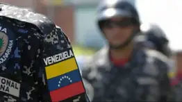 Amenazó de muerte a una funcionaria de la PNB: detienen a una mujer tras altercado callejero