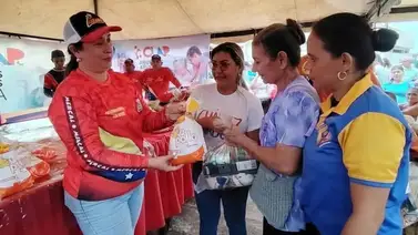 Bolsas de comida a bajo costo en Caracas el 7 de marzo: 11 productos + proteína Bolsas de comida a bajo costo en Caracas el 7 de marzo: 11 productos + proteína