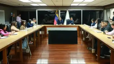 Ministerio de Educación Superior instala mesa para revisar la matrícula de la Universidad Santa María Ministerio de Educación Superior instala mesa para revisar la matrícula de la Universidad Santa María