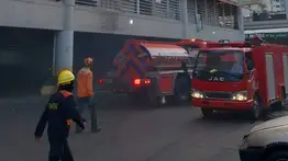 Incendio en centro comercial de Caracas: deja dos heridos y pérdida total en más de 10 locales