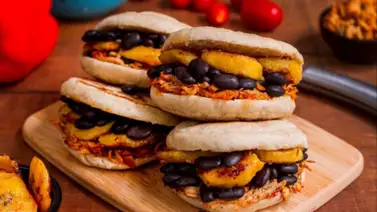 ¡Cena ligera! Arepas de plátano: paso a paso para prepararlas en casa con ingredientes muy económicos ¡Cena ligera! Arepas de plátano: paso a paso para prepararlas en casa con ingredientes muy económicos