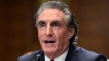 Doug Burgum anuncia la llegada del primer envío de oro venezolano a EEUU: 100 millones de dólares en lingotes Doug Burgum anuncia la llegada del primer envío de oro venezolano a EEUU: 100 millones de dólares en lingotes