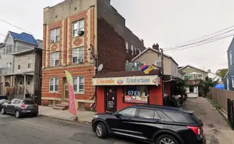 Creyó que los empleados no hablaban inglés: ladrón usa el traductor de Google para anunciar asalto en un restaurante latino