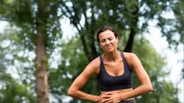 Olvídate del hígado graso con este jugo natural con piña: esta es la cantidad debes tomar al día