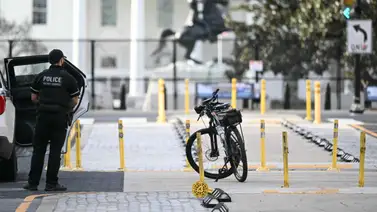 Alerta en Washington: camioneta se estrella contra barreras de la Casa Blanca Alerta en Washington: camioneta se estrella contra barreras de la Casa Blanca