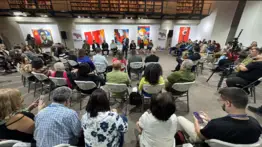 Gobierno acuerda mesas técnicas con medios de comunicación: ¿Qué temas abordarán?