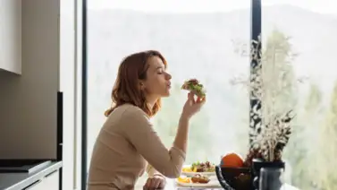 El falso mito del pan integral y las claves para una alimentación de verdad saludable: el dilema entre calorías y nutrición El falso mito del pan integral y las claves para una alimentación de verdad saludable: el dilema entre calorías y nutrición