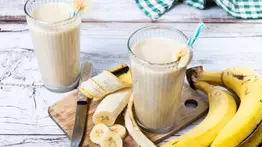 Recupera masa muscular con este potente batido: el cambur es la clave para lograr el resultado ideal